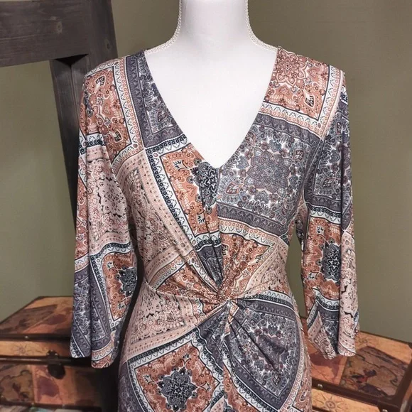 Venus dress NWOT - Picture 2 of 7